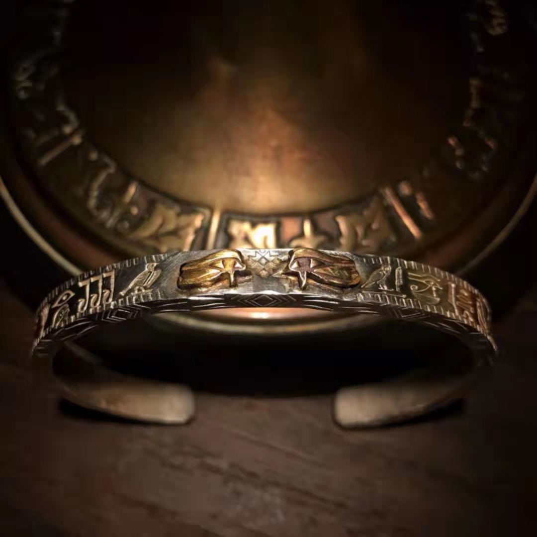 egyptian jewlery
